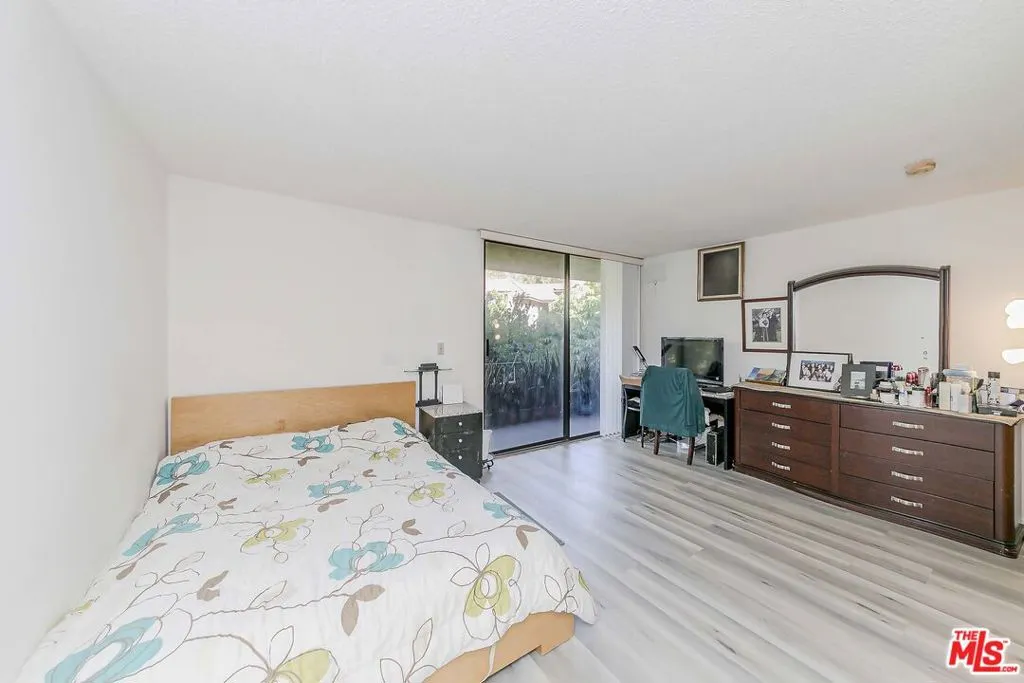 4141 Via Marisol 319, Los Angeles, California 90042 home-pic-11